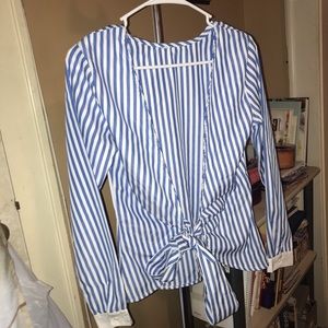 Women’s shirt size s